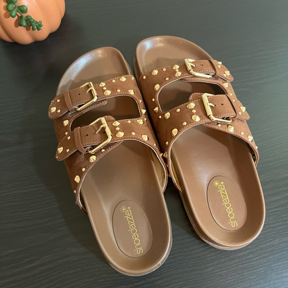 Brown and Gold Studded Sandals 7.5 NEW - Picture 5 of 12